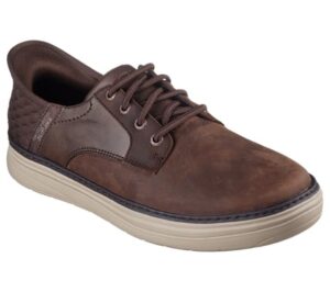 magasin de chaussures 17